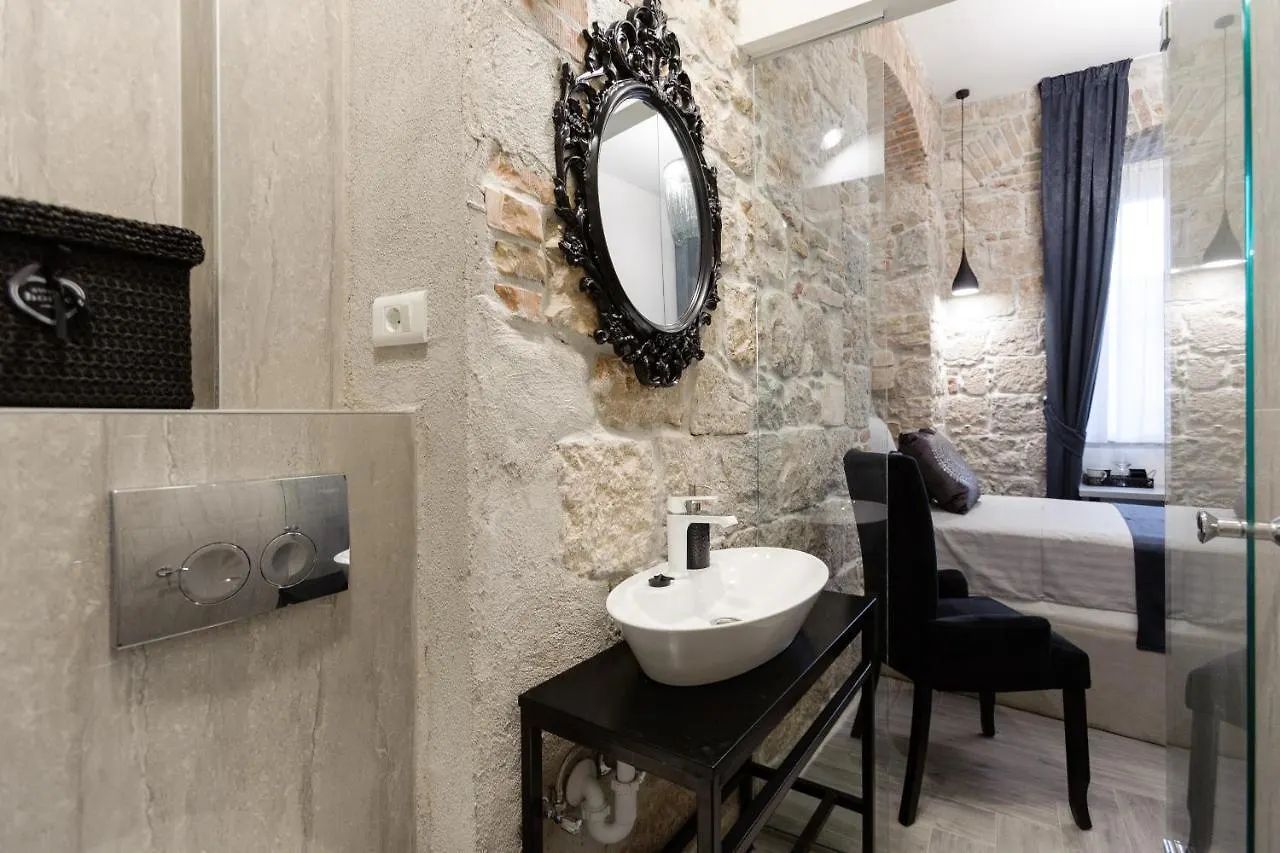 Avangarde Luxury Rooms Split